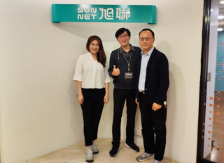 「在焦慮的時代，法律，其實是一種降溫機制。」  ​ 「 SEL（社會情緒學習），讓科技之外的人際溫度，被看見、也被珍惜。」